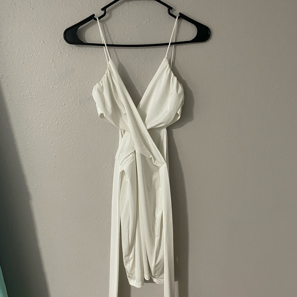 Lucy In The Sky white small dress